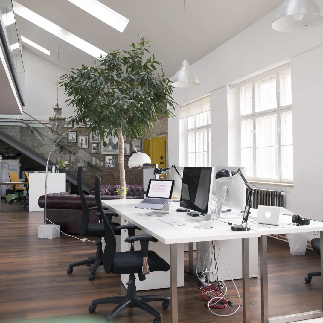 Como escolher os móveis certos para o seu escritório?